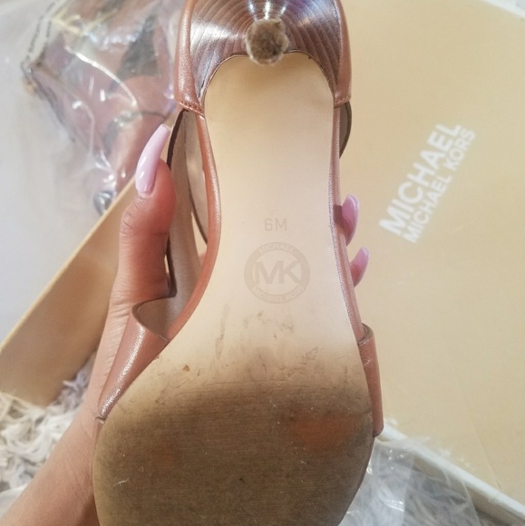 Michael kors heels - Picture 5 of 7